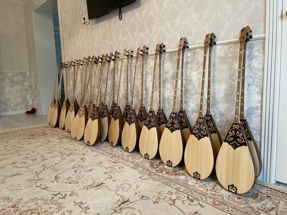 Домбыра   Домбра