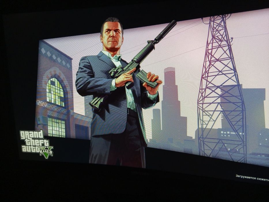 Продаётся компьютер i3 8100 с монитором SAMSUNG очень хорошем состояни