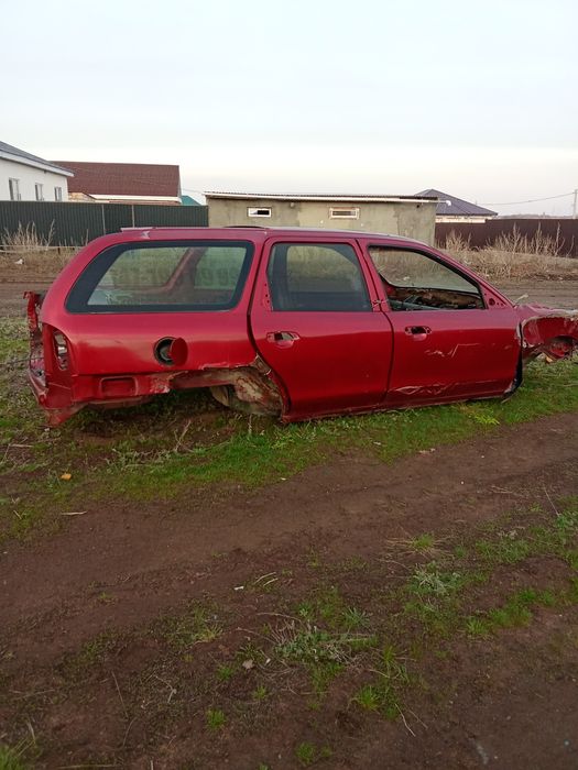 Продам машину на запчасти