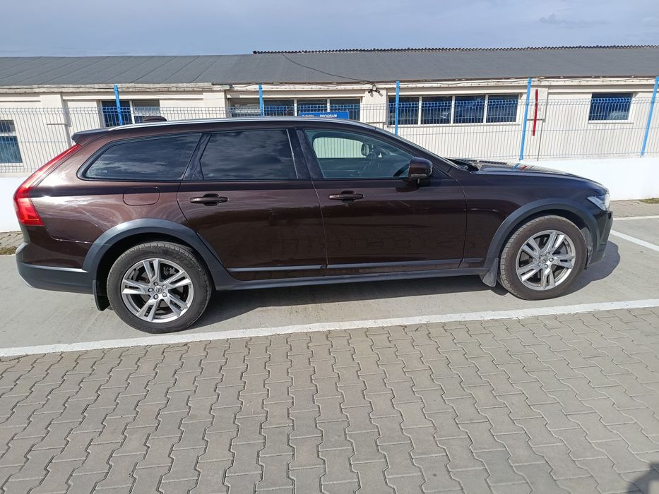 VOLVO V90 2018 — imagine 2