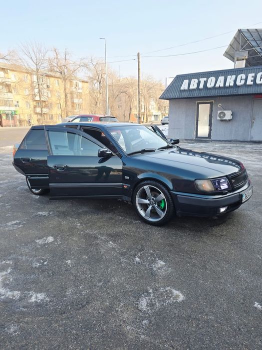 Продам Ауди 100 С4