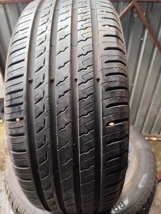 Anvelope 215 55 r17 vara Barum