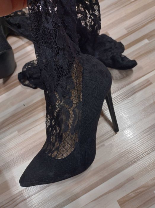 Дантелени обувки 36н