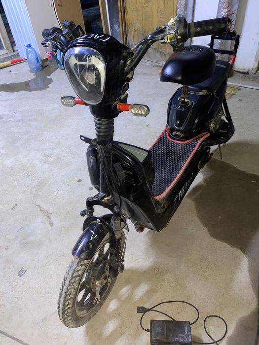 Электро скутер Ск8