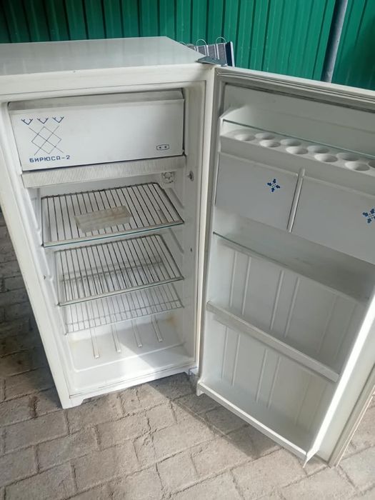 Продам холодильник Бирюса рабочий