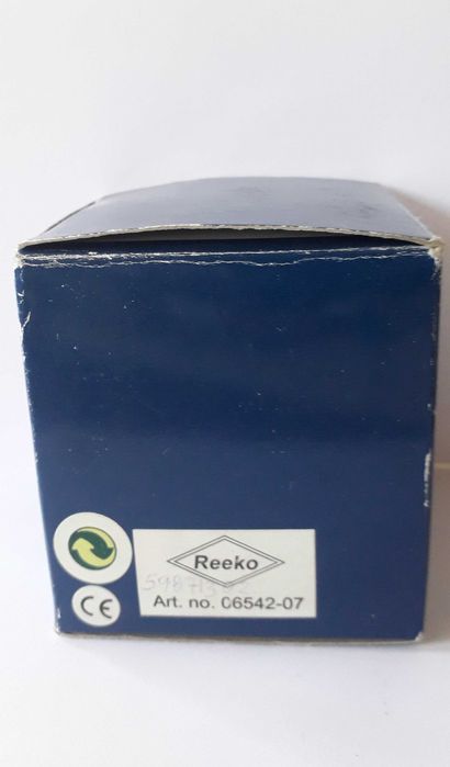 часовник антикварен, куб марка Рееко  Reeko, будилник, календар