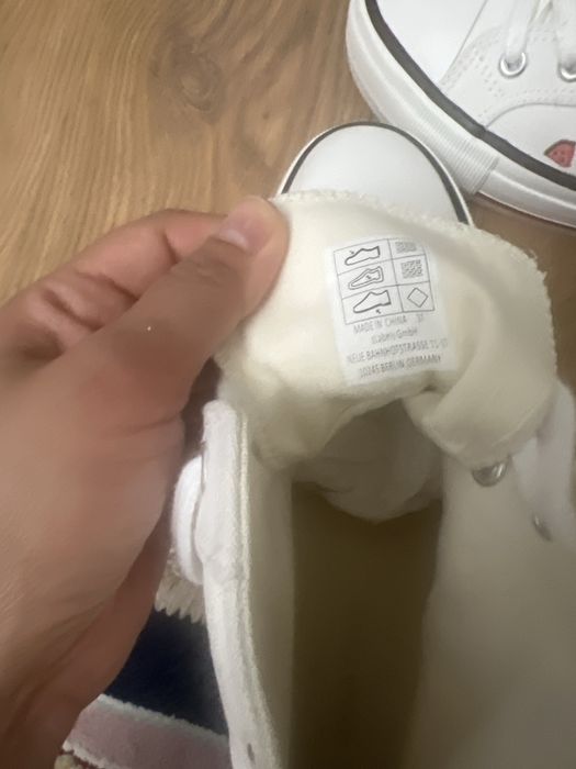 Дешево! Кеды высокие с Европы 36р