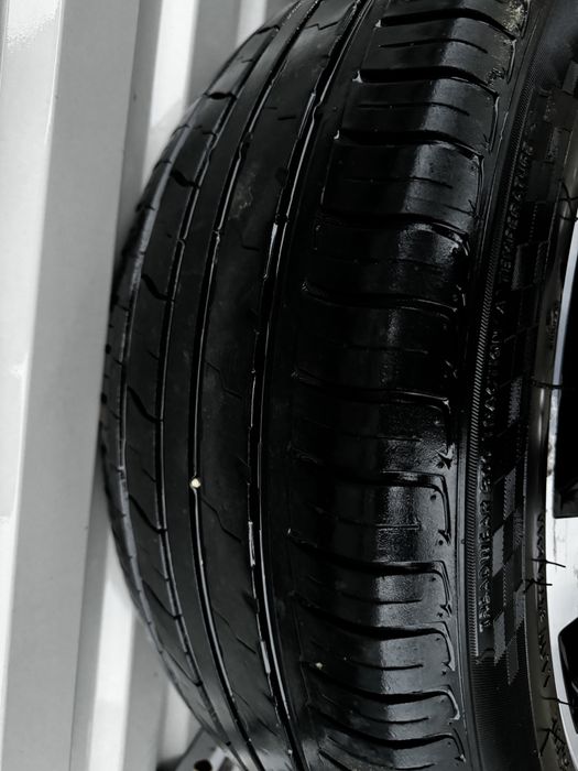 Jante R line touareg r20 5x130