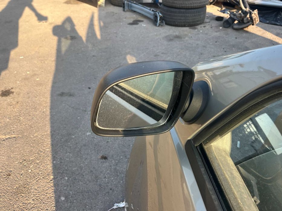 Ляво огледало Dacia Duster