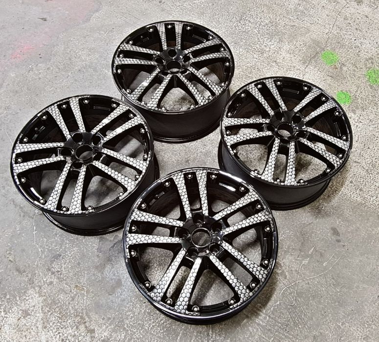 Комплект дисков 5x112, R17