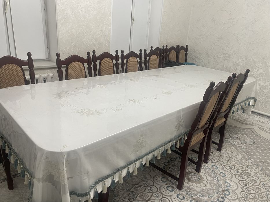 Продаем стулья 12 штук