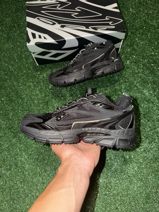 Off White Be Right Back