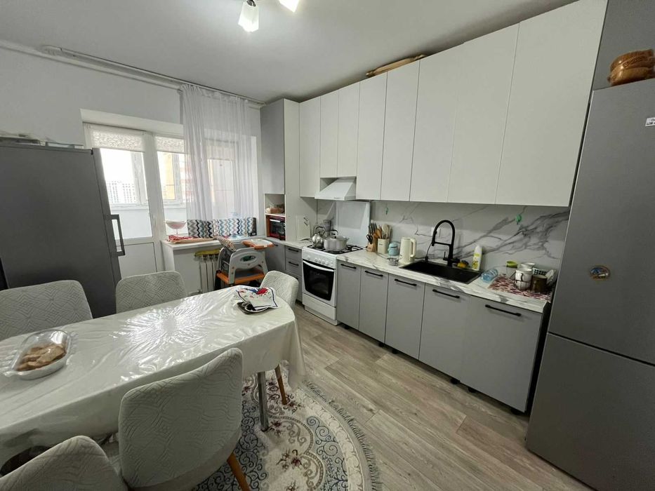 Продам 3х комн кв Батыс