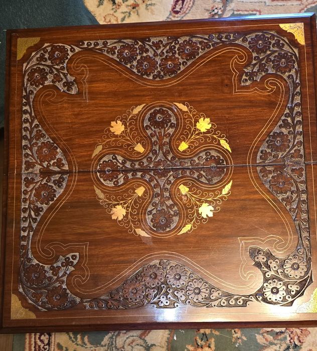 Masa Maroc sculptata manual in lemn trandafir, nserții bronz  pliabila