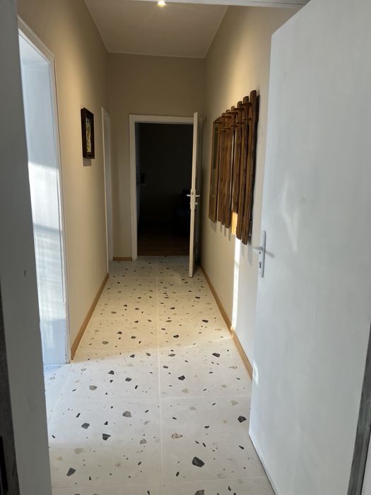 Дава се под наем Тристаен апартамент в София, Лозенец - 75 кв.м за 648.21 € - Снимка #7
