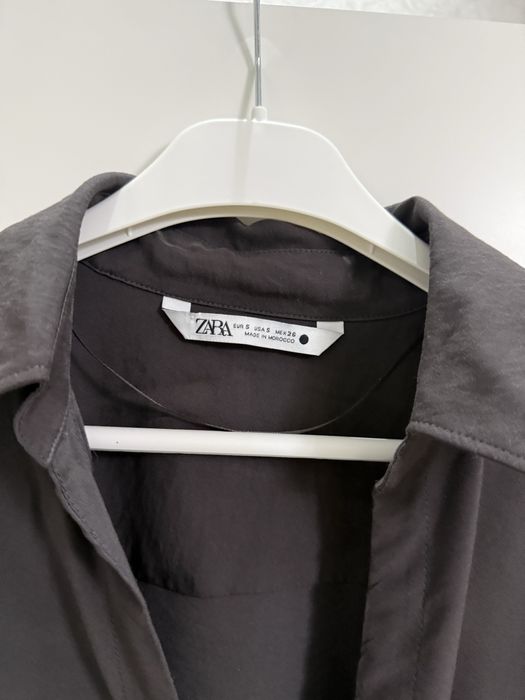 Платье от Zara тёмно-серого цвета