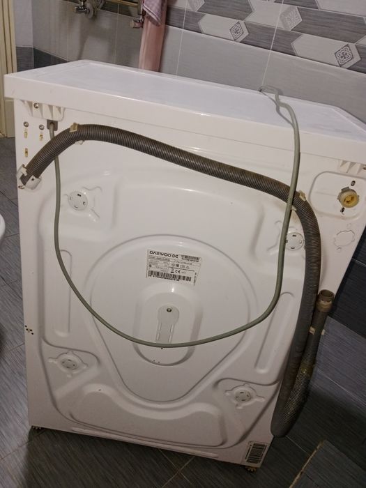 Стиральная машина daewoo с сушкой, 6 кг, 1000 об/мин, A++. На запчаст