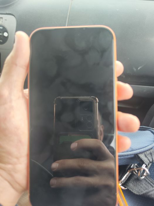 Iphone 17 pro max esim orange 100 yomks