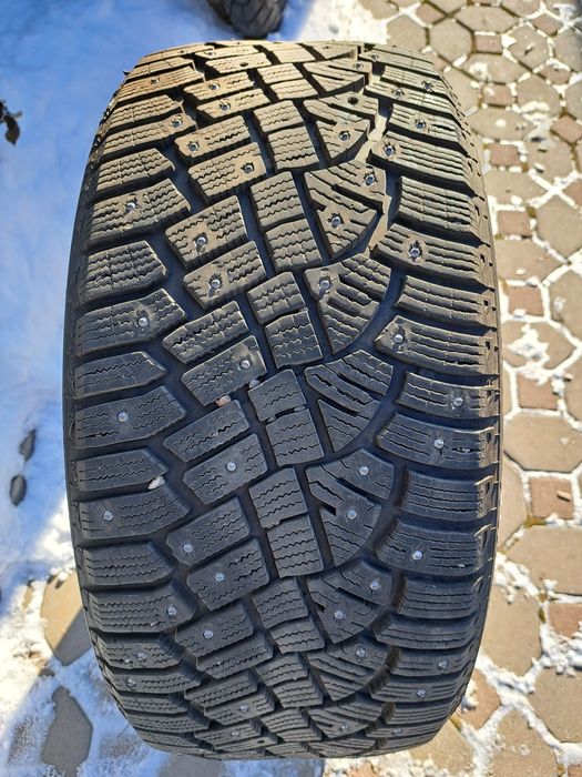 Продам шины в хорошем состоянии.