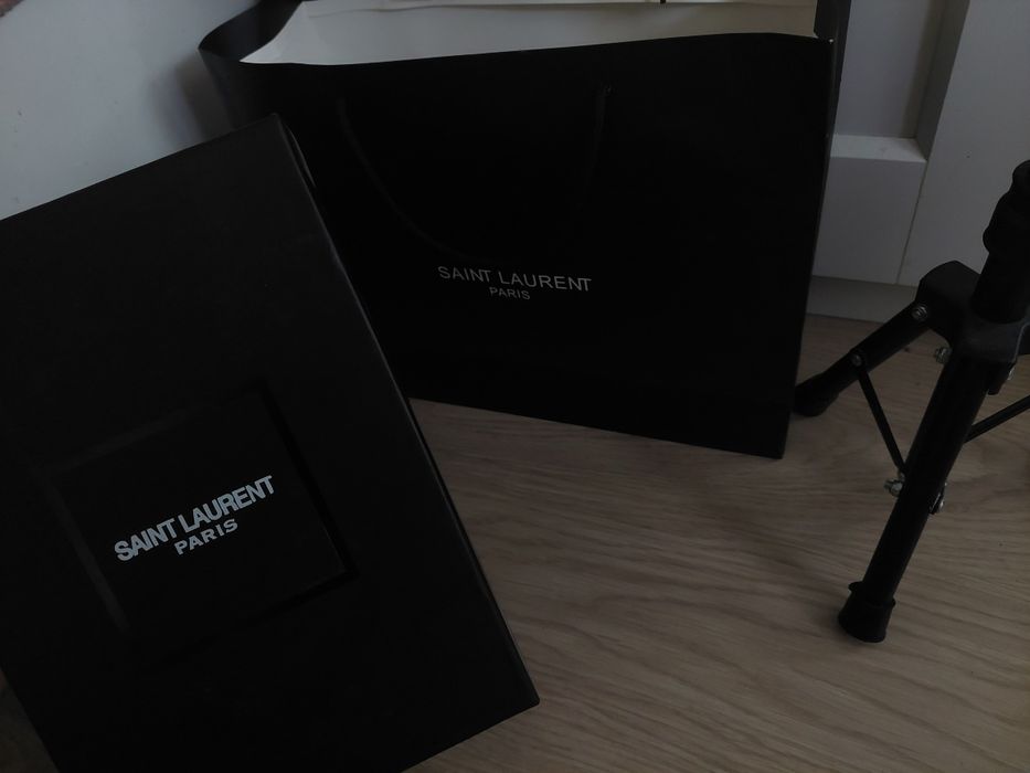 Saint laurent токчета!