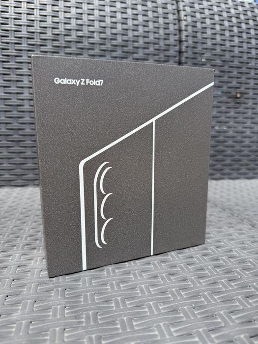 Samsung z fold 7