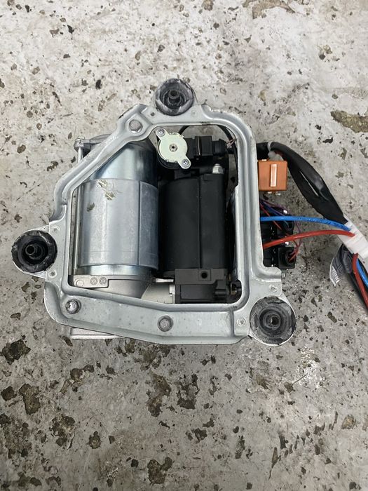 Компресор за окачване на BMW X5 E53, БМВ