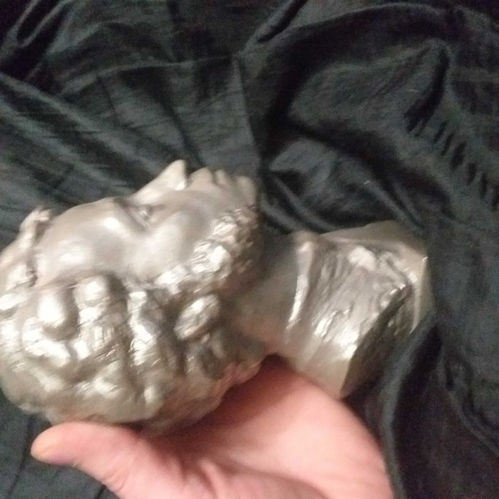 Продам Статуэтки