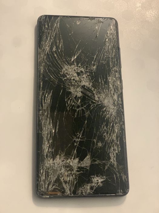 Rama cu ecran spart s20fe dar placa buna
