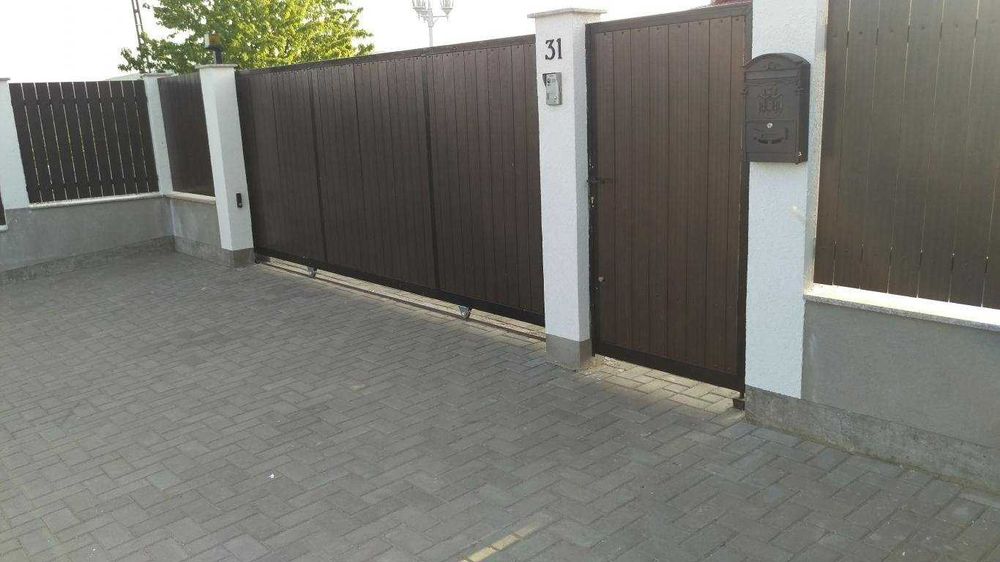 Garduri din panou stil jaluzele, sipca metalica, tabla, BCA si plasa