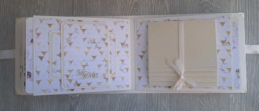 Сватбен албум "Тя и Той" в бяло и ванилия, ръчна изработка /24.10