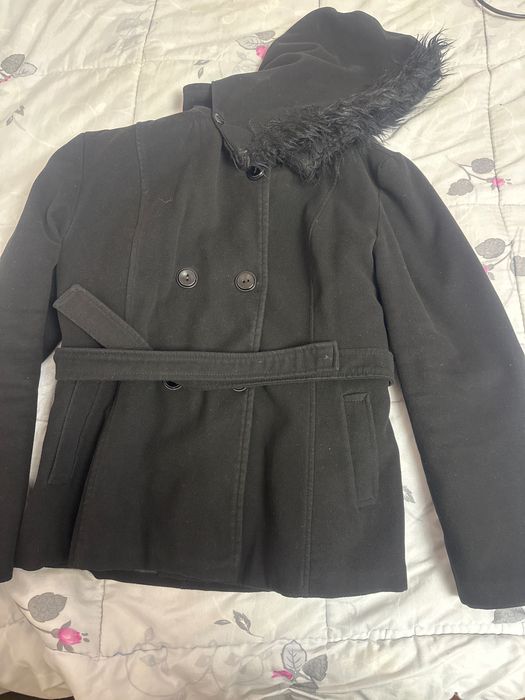 Черно зимно палто