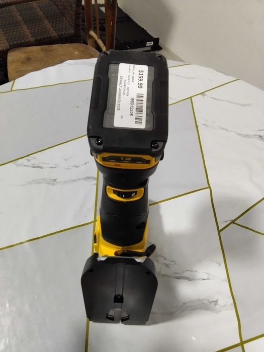Лобзик DeWalt DCF335