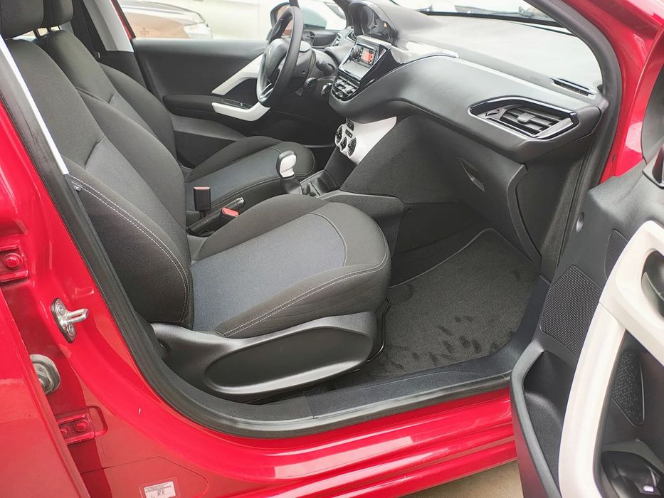 Peugeot 208 Benzina/E6/Manuala/An 2018/Km reali/Garanție/Factura/Finanțare