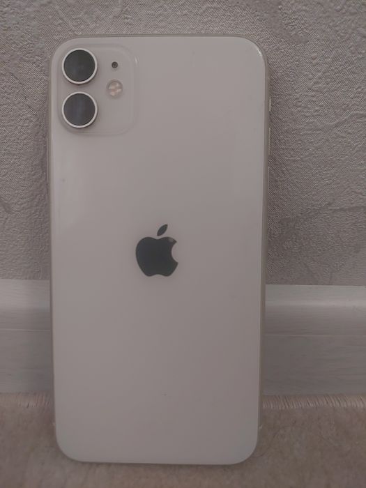 iPhone 11. 64 gb