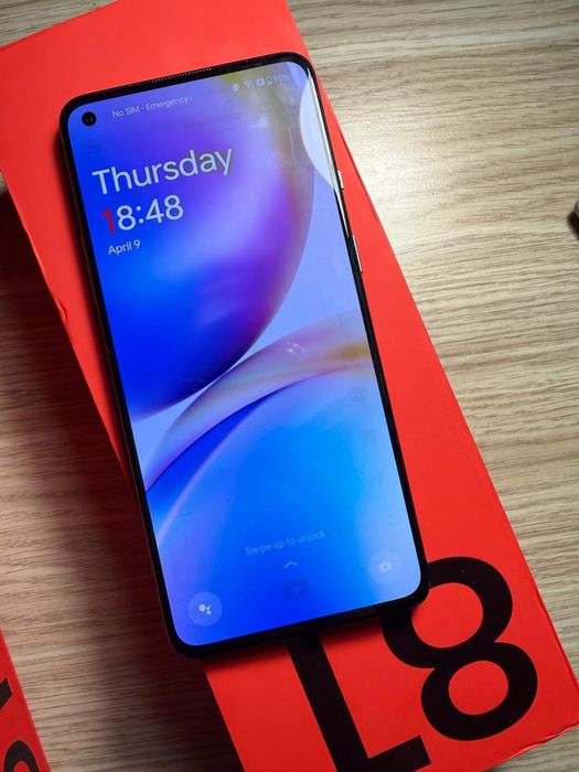 Продам или обменяю OnePlus 8T