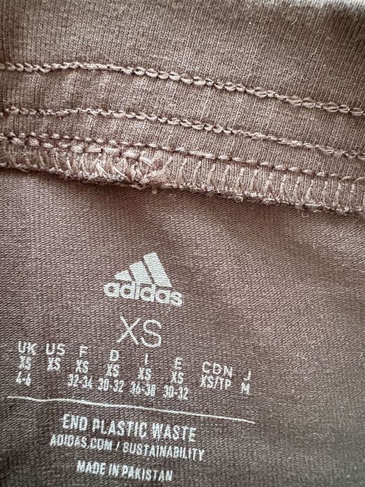 Клин Adidas XS.