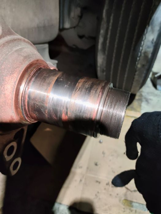 Восстановление резьбы осей SAF