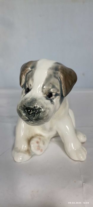 Статуэтка из фарфора "Щенок" в идеальном состоянии по фото