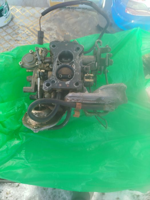 Продам карбюратор на Ауди 80 Б 3.