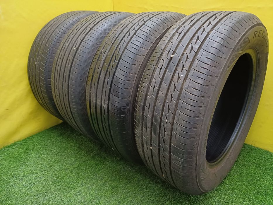 Шины 225/55 R16 Bridgestone комплект.