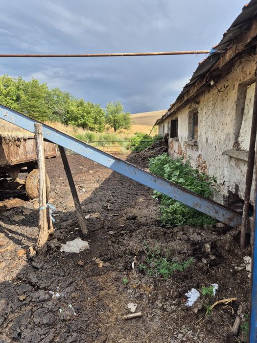 Кравеферма  със оборудване