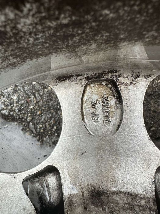 205/60/16. 4бр Алуминиеви джанти с зимни гуми