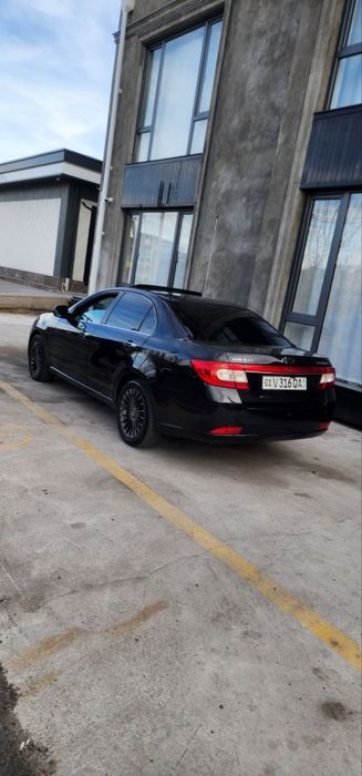 Epika Qora full avtomat 
182.000 probeg
2010 yil
Kraskasi azgina bor u