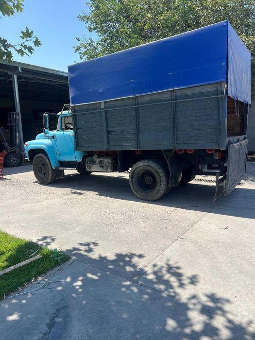 Zil sotiladi nahadu ishlab turgan moshina