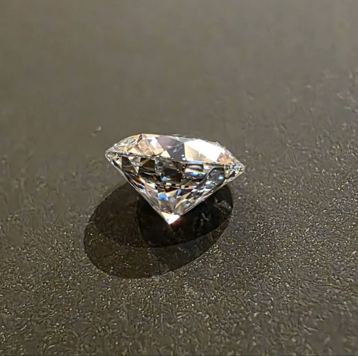 Diamant 3ct – Alb Absolut (D), VS1, IGI