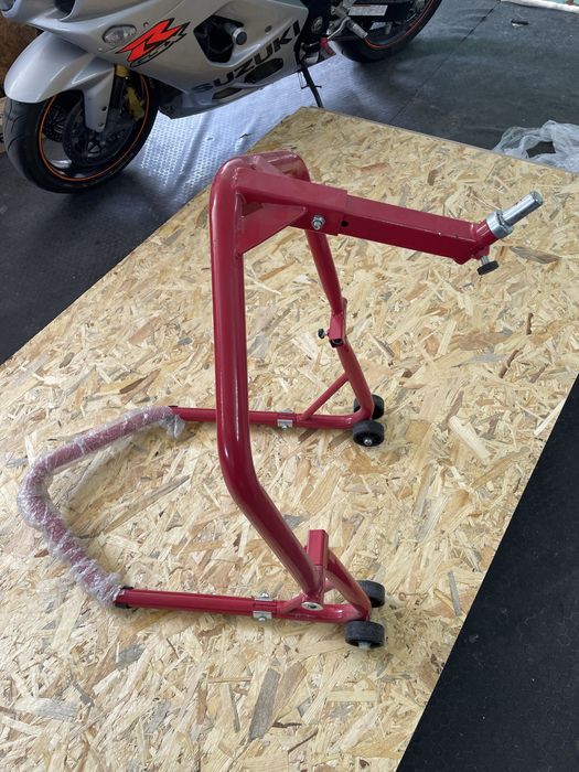 Стойка за мотор трипътник