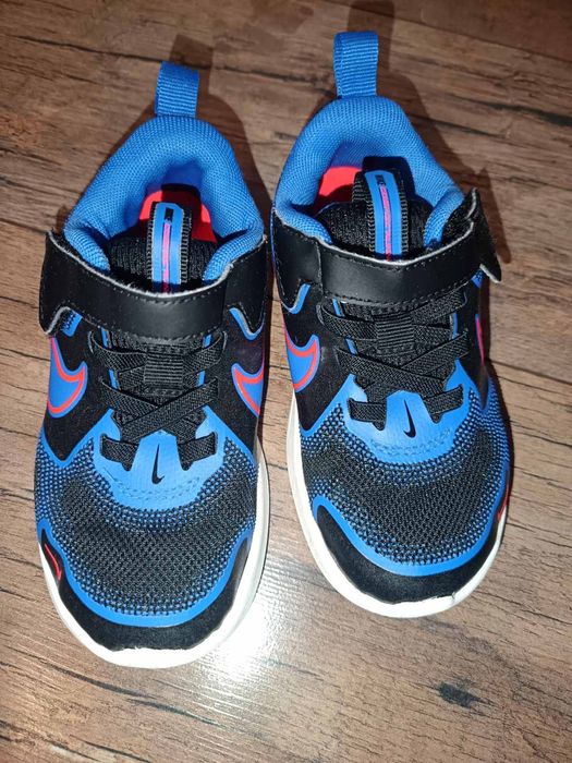 Маратонки Nike 27 номер