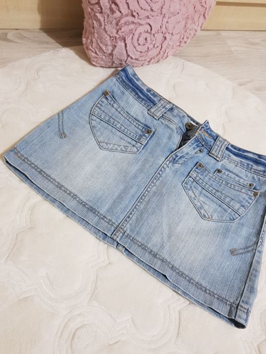 Дънкови панталанки и поли