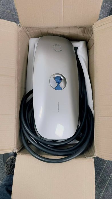 Зарядное устройство от Denza 7 kw. Original.