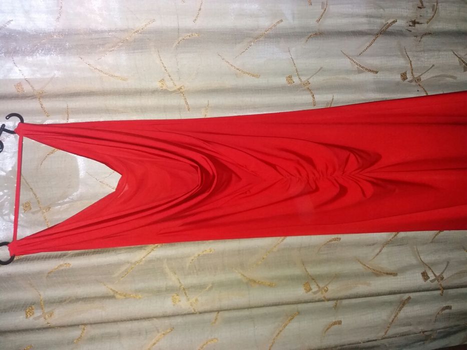 Вечернее платье р-р 44-46